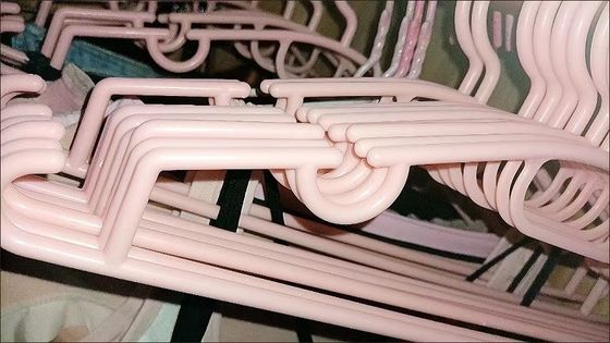 Ανθεκτικός 55 τόνων κάθετος μηχανής ένεσης μολύβδου για πλαστικά κρεμάστρα